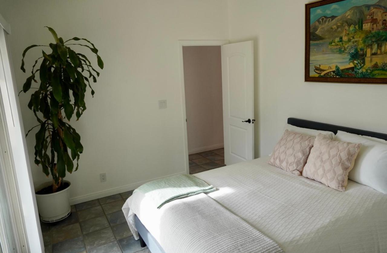 시미밸리 Cozy Family Hideaway, Sleeps 8, 4 Tv'S Yard, Shops 빌라 외부 사진