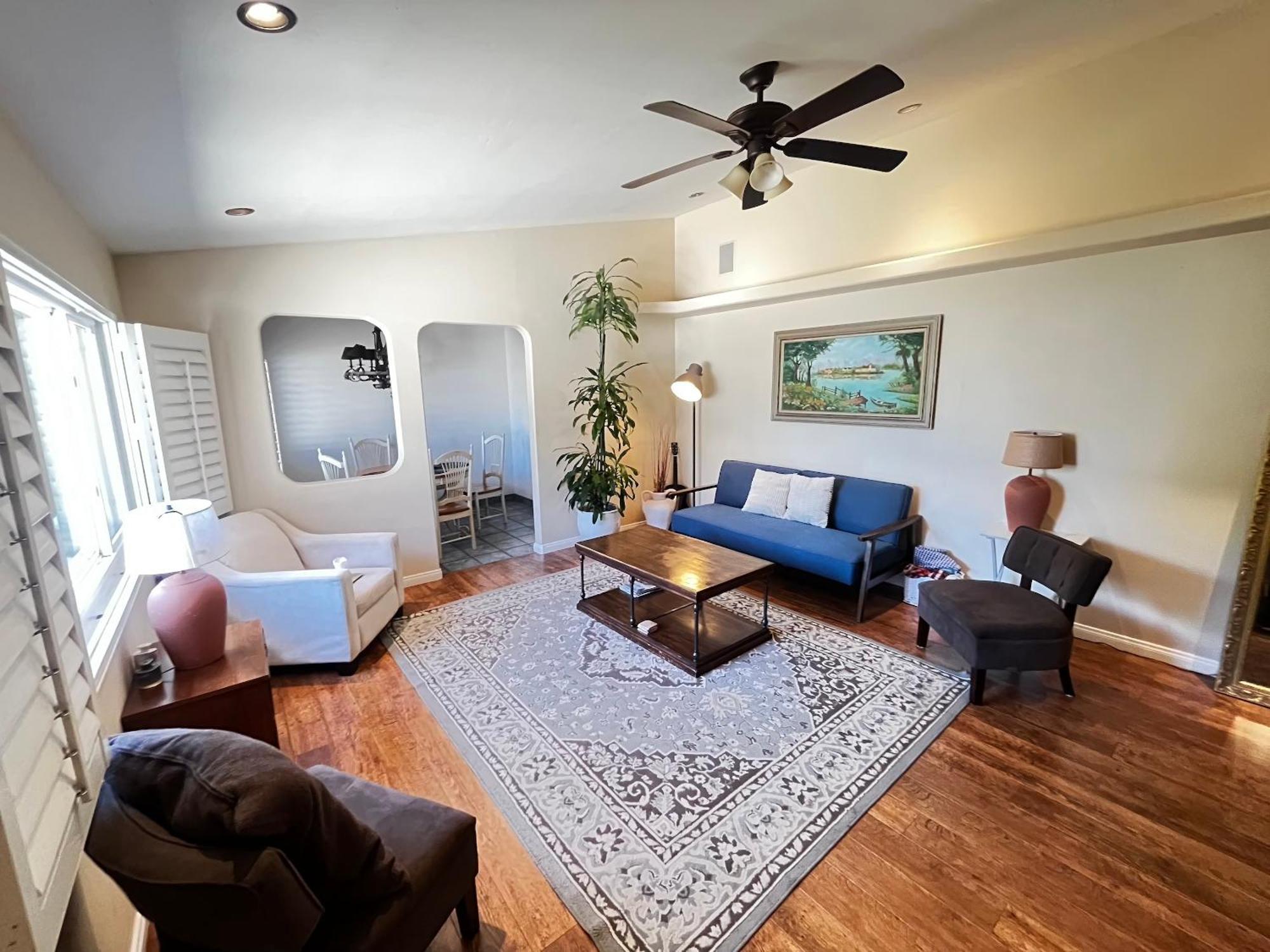 시미밸리 Cozy Family Hideaway, Sleeps 8, 4 Tv'S Yard, Shops 빌라 외부 사진